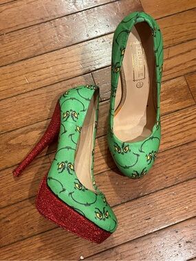 Truffle Collection Custom Green Upper Grinch With Red Glitter Heels size 5/38